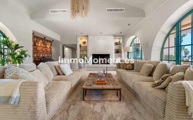 Resale - Detached villa - Benalmadena - Benalmadena Centro