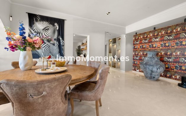 Resale - Detached villa - Benalmadena - Benalmadena Centro
