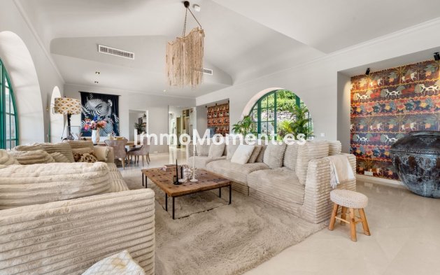 Resale - Detached villa - Benalmadena - Benalmadena Centro
