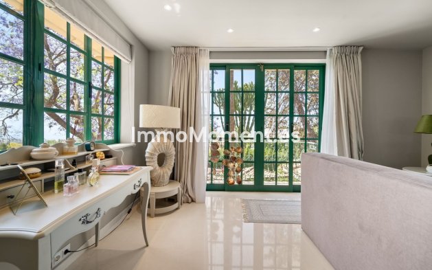 Resale - Detached villa - Benalmadena - Benalmadena Centro