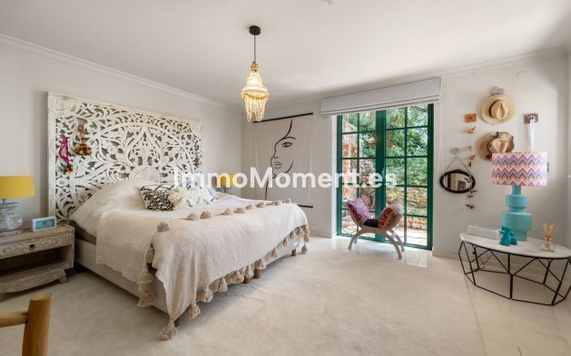 Resale - Detached villa - Benalmadena - Benalmadena Centro