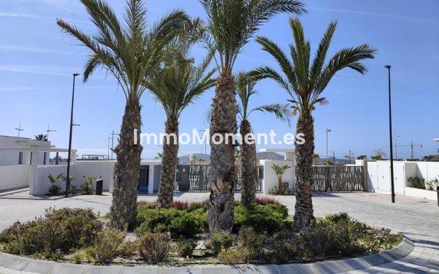 Reventa - Apartamento - Finestrat