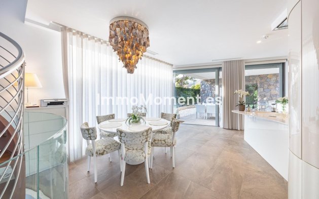 Reventa - Villa independiente - Finestrat