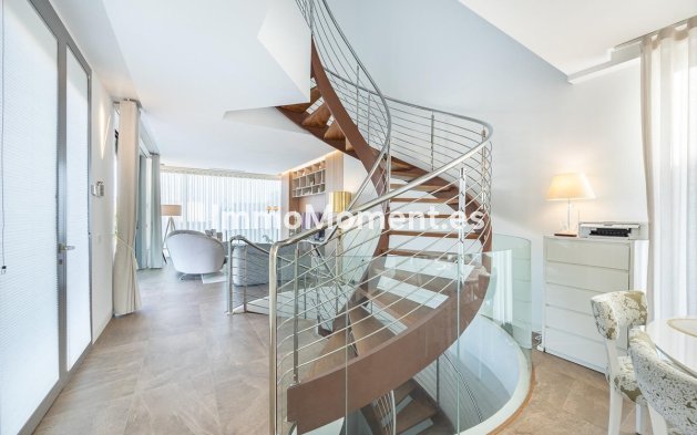 Reventa - Villa independiente - Finestrat