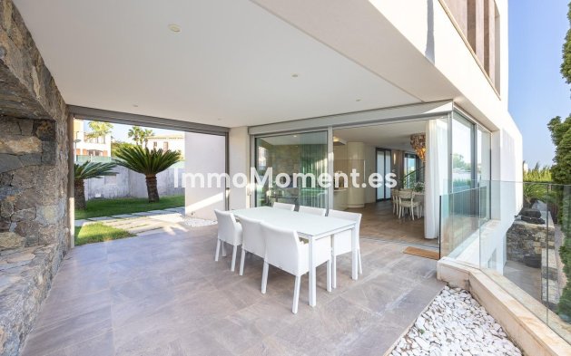 Reventa - Villa independiente - Finestrat