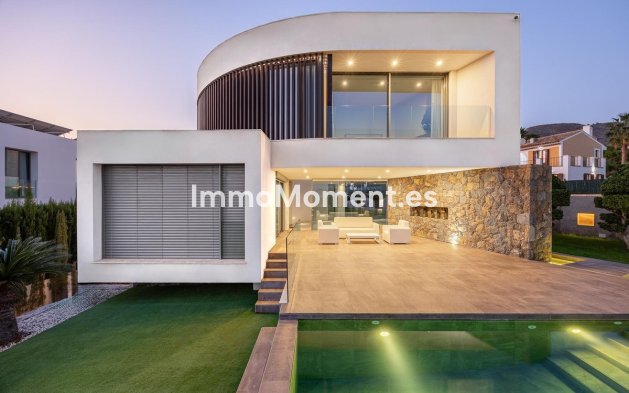 Reventa - Villa independiente - Finestrat