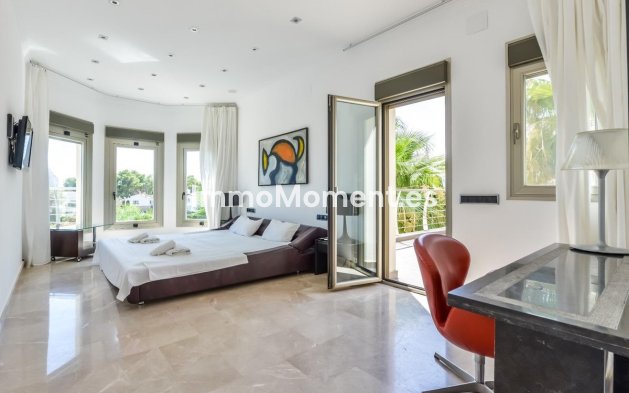Revente - Villa individuelle - Benissa - Benissa Centro