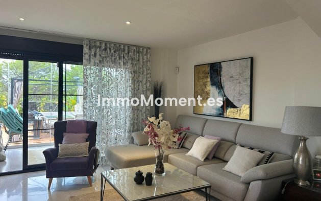 Resale - Detached villa - Finestrat