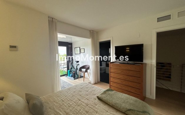 Resale - Detached villa - Finestrat