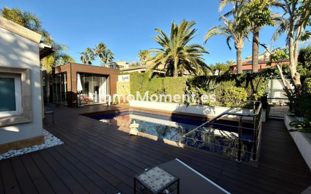 Wiederverkauf - Freistehende Villa - Benidorm - Benidorm Centro