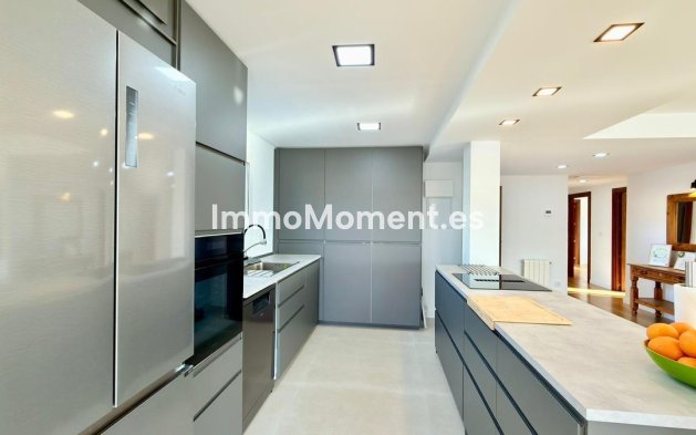 Bestaande woning - Vrijstaande villa - El Campello - Campello - El Campello Centro