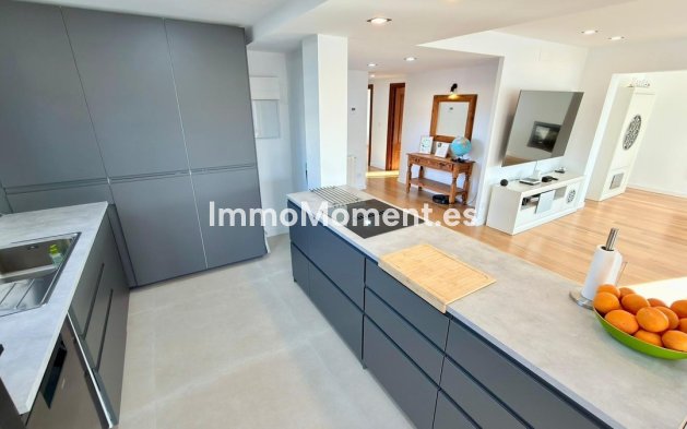 Bestaande woning - Vrijstaande villa - El Campello - Campello - El Campello Centro