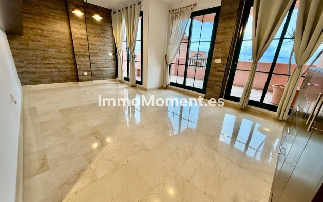 Reventa - Apartamento - Finestrat