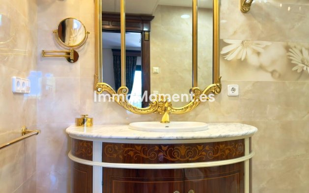 Bestaande woning - Vrijstaande villa - Altea - Altea Centro
