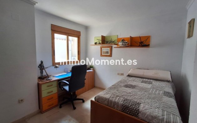 Wiederverkauf - Freistehende Villa - La Nucía - La Nucia Centro