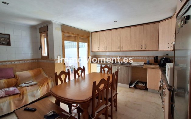 Wiederverkauf - Freistehende Villa - La Nucía - La Nucia Centro