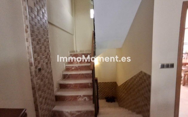 Wiederverkauf - Freistehende Villa - La Nucía - La Nucia Centro