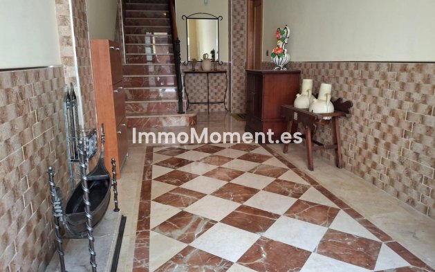 Wiederverkauf - Freistehende Villa - La Nucía - La Nucia Centro