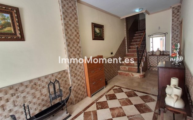 Wiederverkauf - Freistehende Villa - La Nucía - La Nucia Centro
