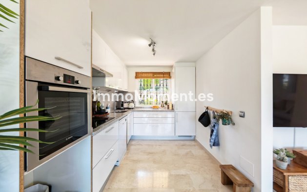 Bestaande woning - Appartement - Benahavís - Benahavís Centro
