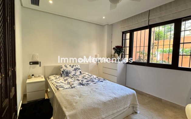 Revente - Appartement - Marbella - La Mairena