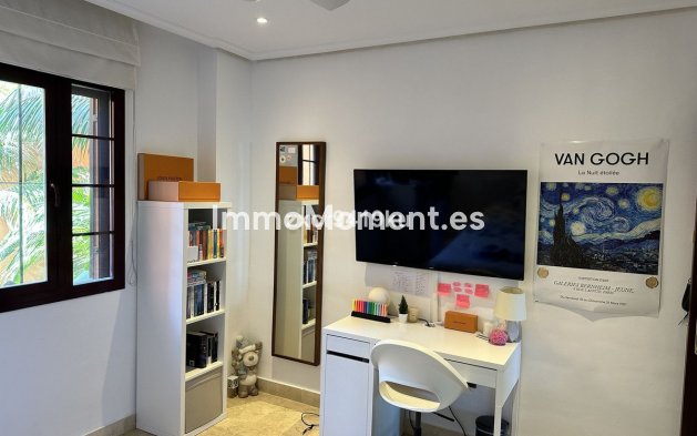 Revente - Appartement - Marbella - La Mairena