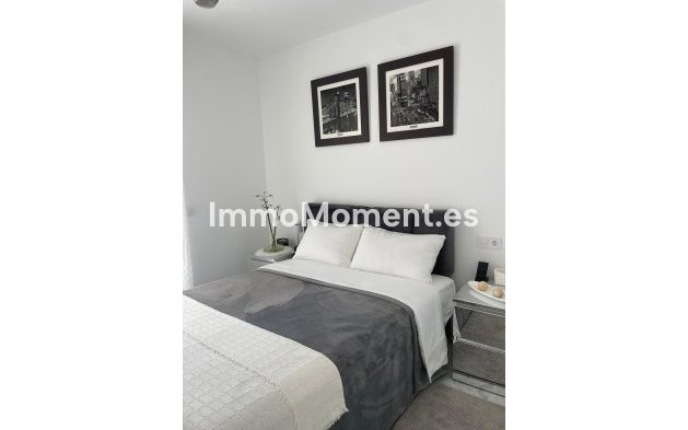 Resale - Apartment - Manilva - La Duquesa