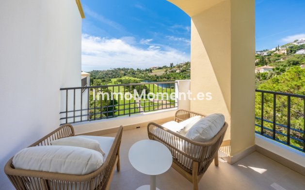 Resale - Apartment - Benahavís - Los Arqueros