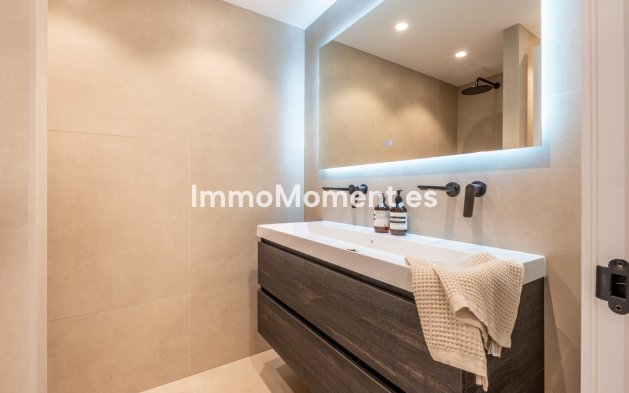 Resale - Apartment - Benahavís - Los Arqueros