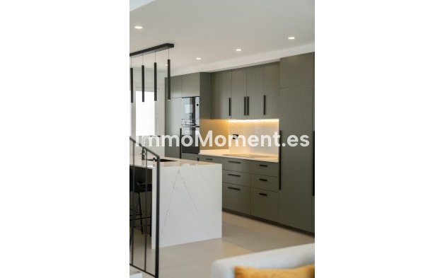 Resale - Townhouse - Marbella - Nueva Andalucía