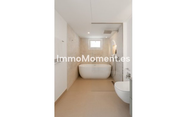 Resale - Townhouse - Marbella - Nueva Andalucía