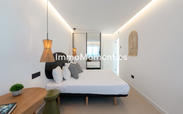 Resale - Townhouse - Marbella - Nueva Andalucía