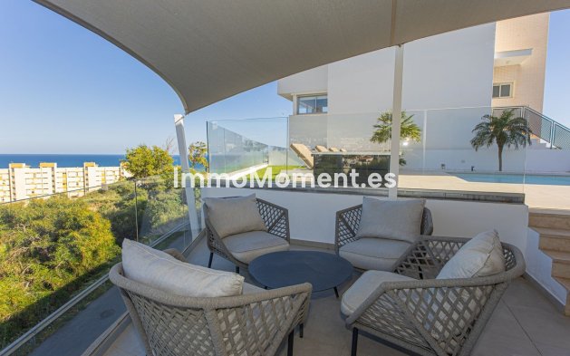 Wiederverkauf - Freistehende Villa - Fuengirola - Higueron