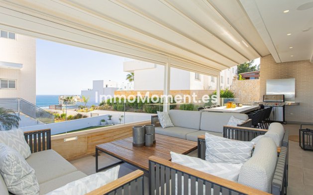 Wiederverkauf - Freistehende Villa - Fuengirola - Higueron