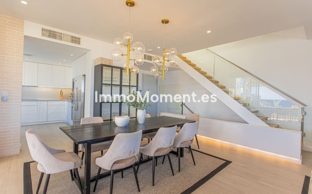 Wiederverkauf - Freistehende Villa - Fuengirola - Higueron
