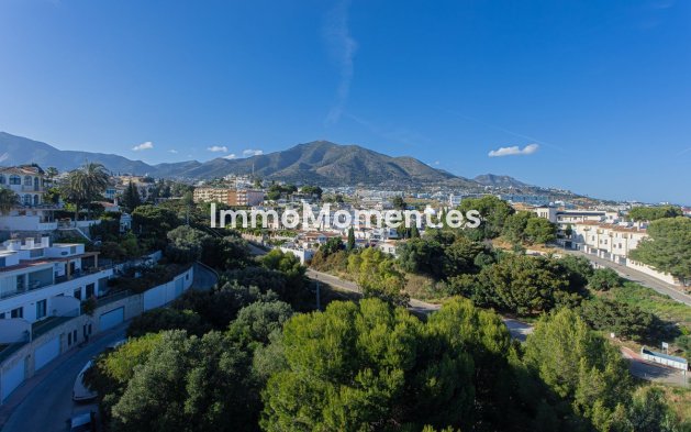 Wiederverkauf - Freistehende Villa - Fuengirola - Higueron