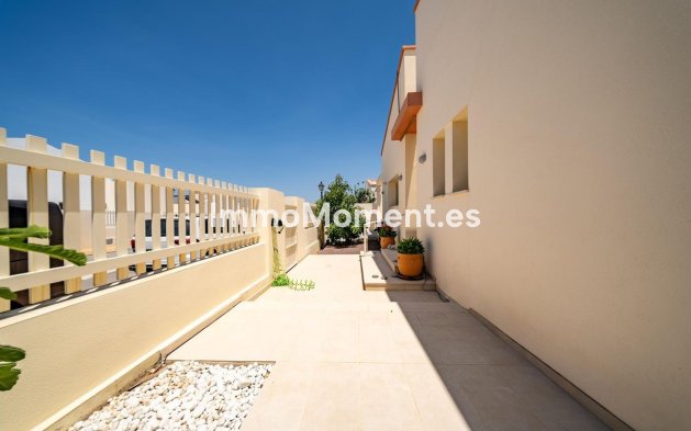 Resale - Detached villa - Inland  - Coín