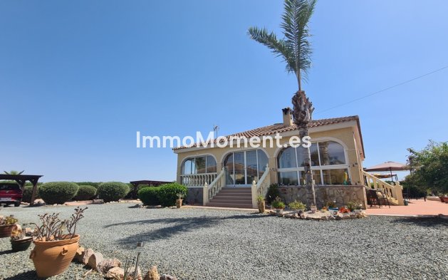 Resale - Detached villa - Catral - Catral Centro