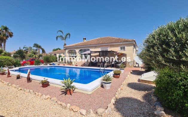 Resale - Detached villa - Catral - Catral Centro