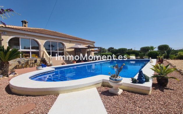 Resale - Detached villa - Catral - Catral Centro
