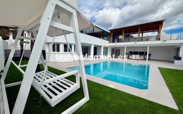 Wiederverkauf - Freistehende Villa - Benalmadena - Benalmadena Costa