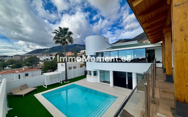Wiederverkauf - Freistehende Villa - Benalmadena - Benalmadena Costa