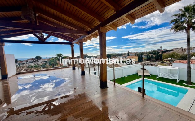 Wiederverkauf - Freistehende Villa - Benalmadena - Benalmadena Costa