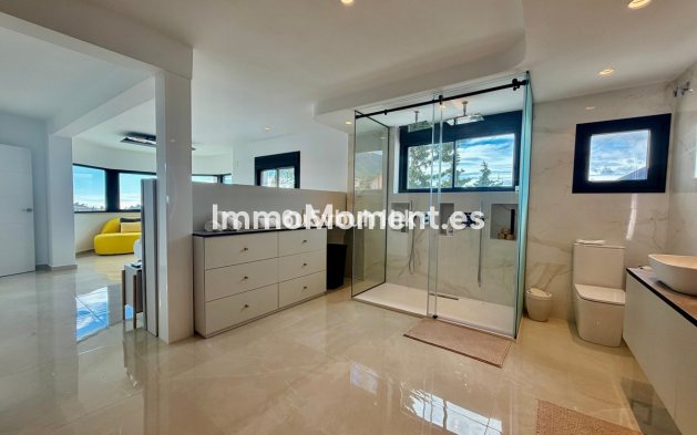 Wiederverkauf - Freistehende Villa - Benalmadena - Benalmadena Costa