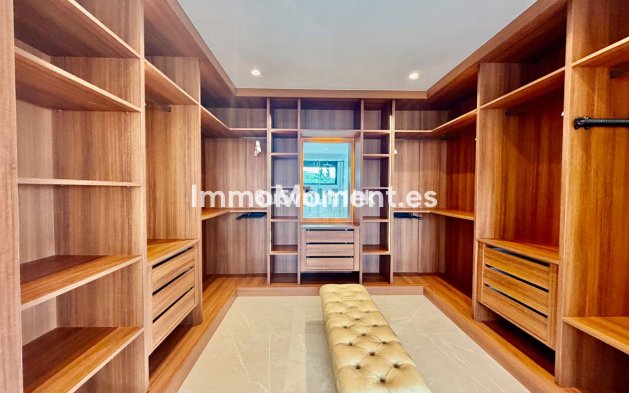 Wiederverkauf - Freistehende Villa - Benalmadena - Benalmadena Costa