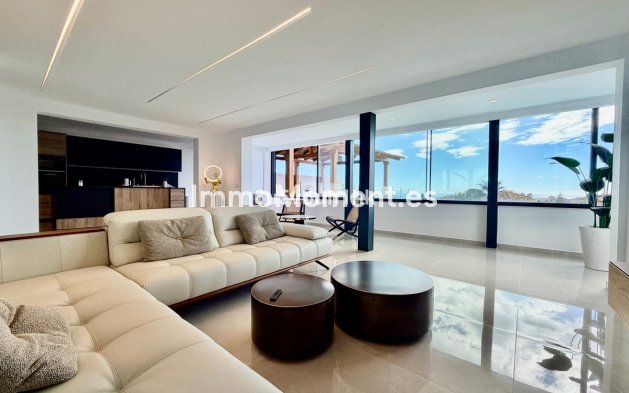 Wiederverkauf - Freistehende Villa - Benalmadena - Benalmadena Costa