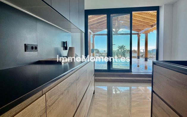Wiederverkauf - Freistehende Villa - Benalmadena - Benalmadena Costa