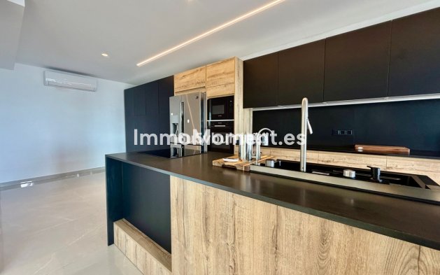Wiederverkauf - Freistehende Villa - Benalmadena - Benalmadena Costa