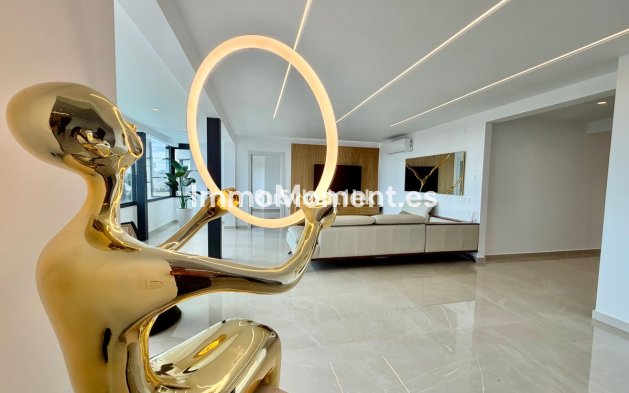 Wiederverkauf - Freistehende Villa - Benalmadena - Benalmadena Costa