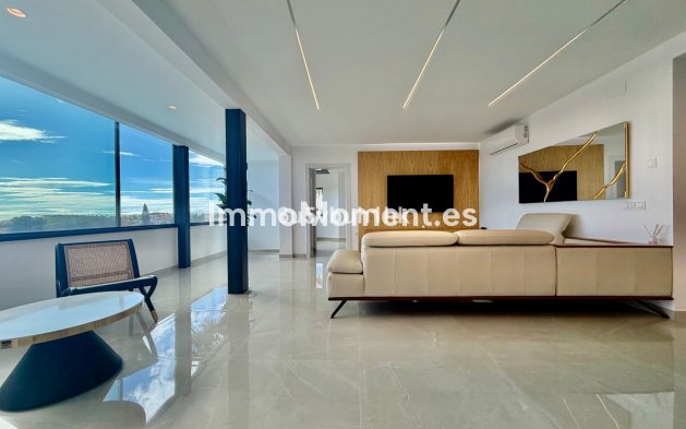 Wiederverkauf - Freistehende Villa - Benalmadena - Benalmadena Costa